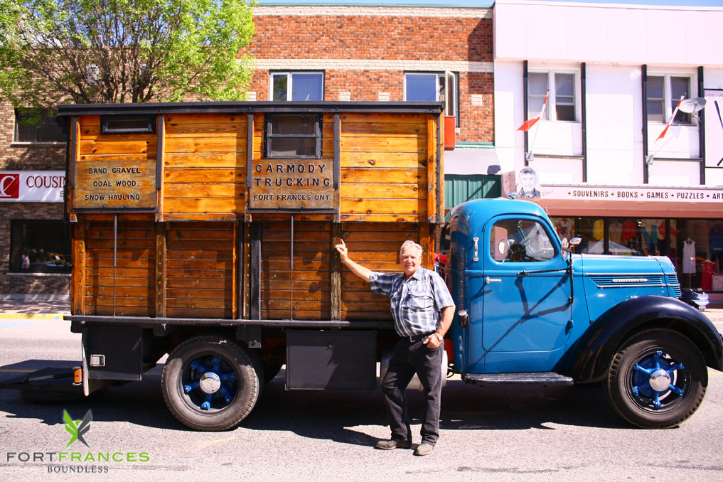 store front loan program fort frances business development incentives